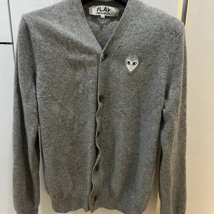 [BUNJANG] Comme des Garçons Grey Cardigan White Emblem XL / 꼼데가르송 그레이카디건 화이트와펜 xl
