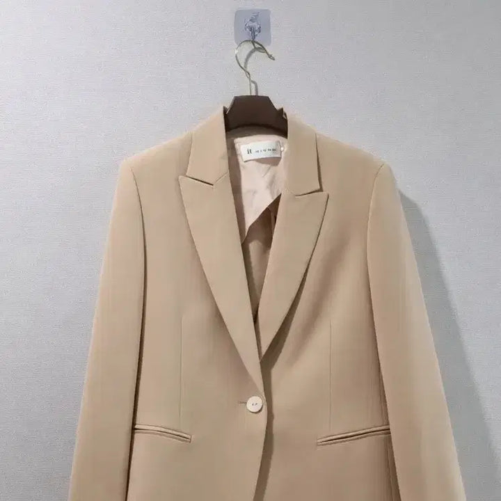 [BUNJANG] It MICHAA Beige Blazer Jacket / 잇미샤 베이지 블레이저 자켓
