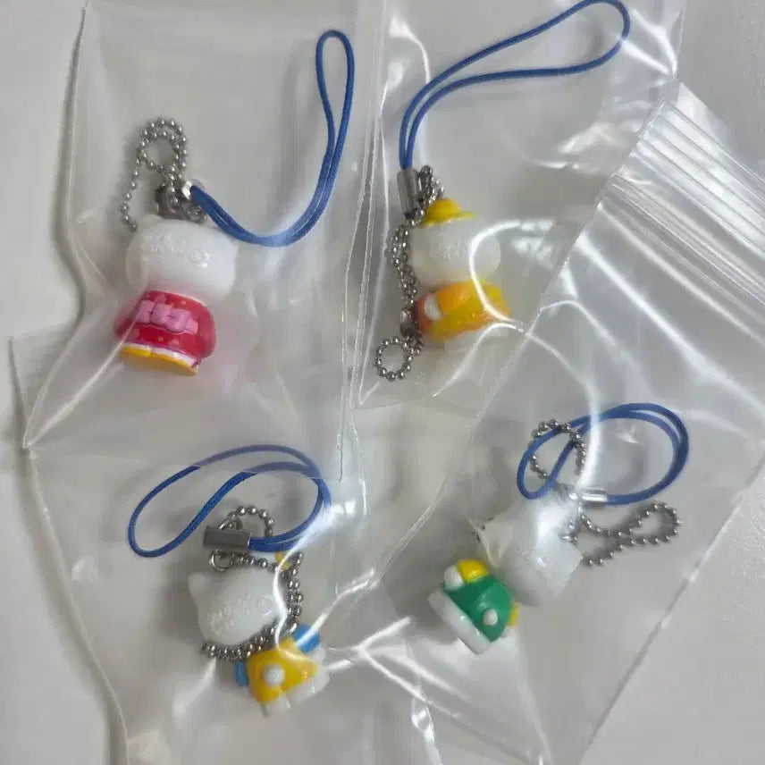 [BUNJANG] Kitty Strap Set (4 Items) / 고전키티 스트랩 4종 세트판매