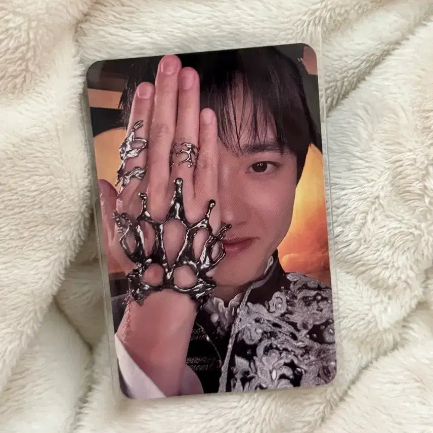 [BUNJANG] EXO D.O. (Do Kyungsoo) Reverse X-Vision C Version Photocard / exo 엑소 리버스 엑스비전 c버전 디오 도경수 포카 포토카드 판매 양도