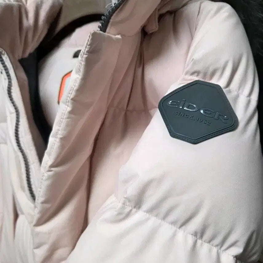 [BUNJANG] Aider Duck Down Long Padded Jacket (S) / 아이더 덕다운 롱패딩S 후드 탈부착가능