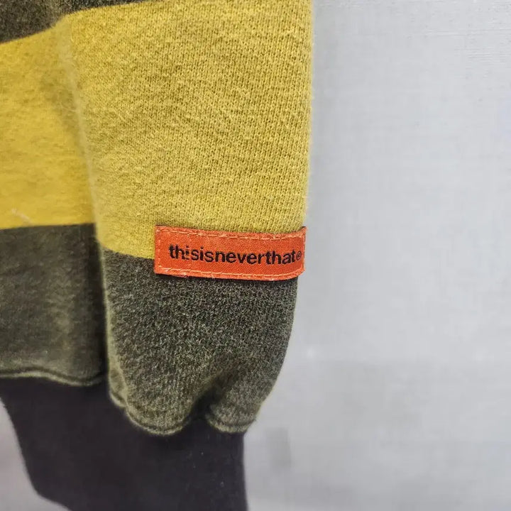 [BUNJANG] thisisneverthat Logo Stripe Oversized Sweatshirt / 디스이즈네버댓 로고 스트라이프 오버핏 맨투맨 L(3XL)