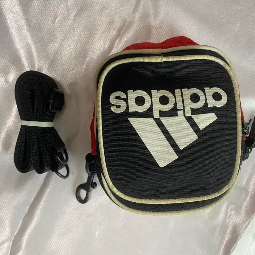 [BUNJANG] Adidas Mini Bag / 아디다스 미니백