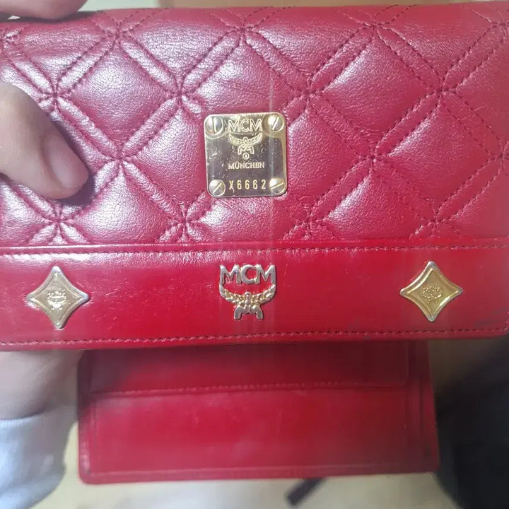 [BUNJANG] MCM Red Leather Wallet / MCM 지갑