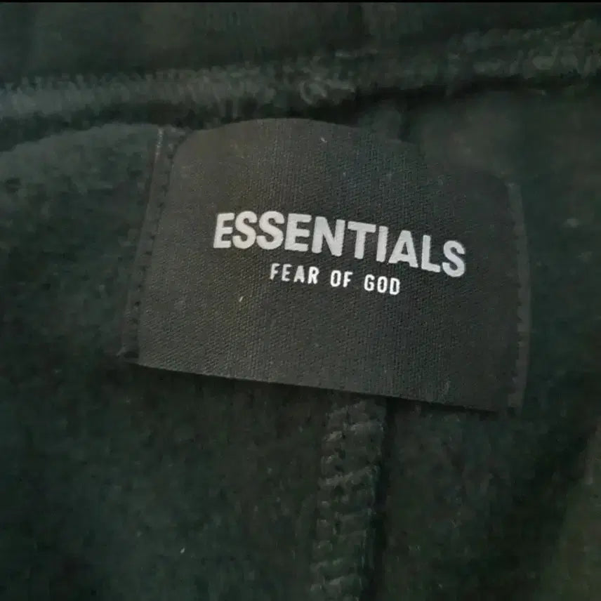 [BUNJANG] Fear of God Essentials Reflective Sweatpants / 피어오브갓 에센셜 스웻팬츠