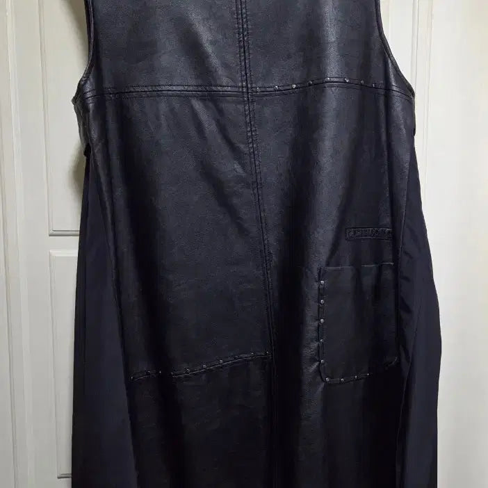 [BUNJANG] Lucky Chouette Leather Pleated Dress / 럭키슈에뜨 레더 플리츠 원피스