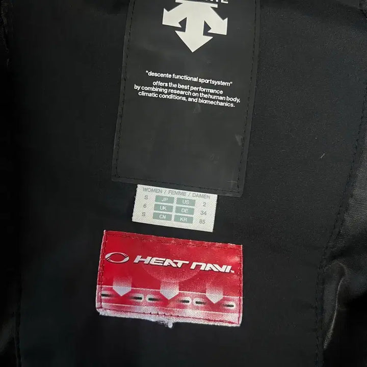 [BUNJANG] Descente Canon Goose Down Jacket Black / 데상트 캐논 구스다운 블랙 85 S