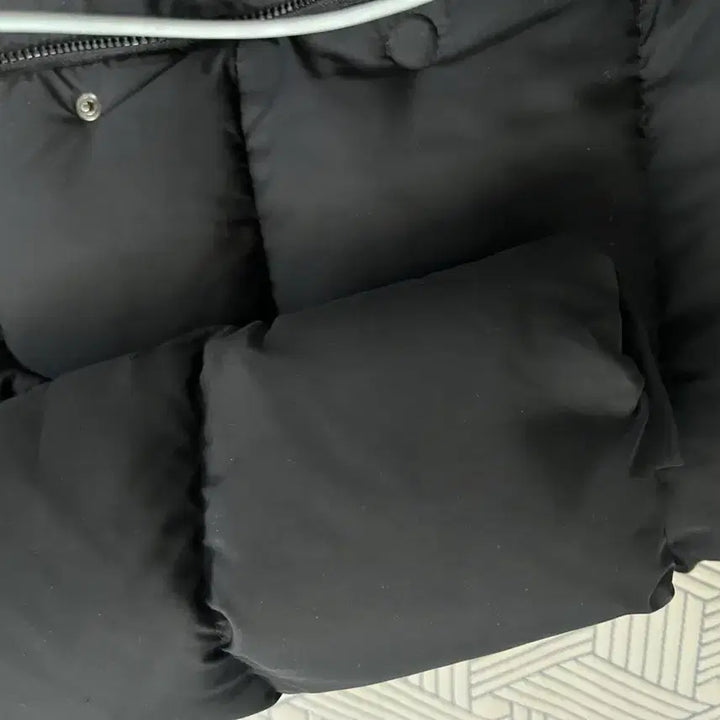 [BUNJANG] Descente Canon Goose Down Jacket Black / 데상트 캐논 구스다운 블랙 85 S