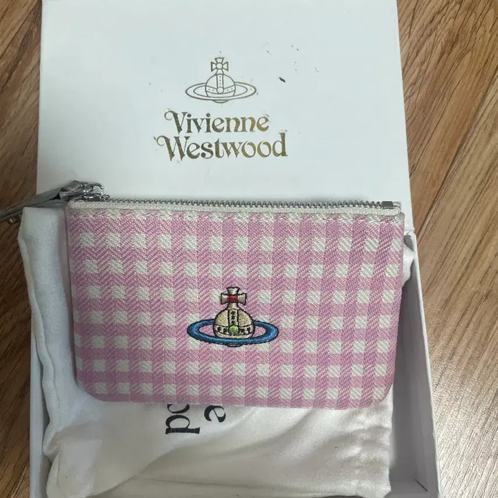 [SOLD OUT] 비비안웨스트우드 핑크 체크 카드지갑