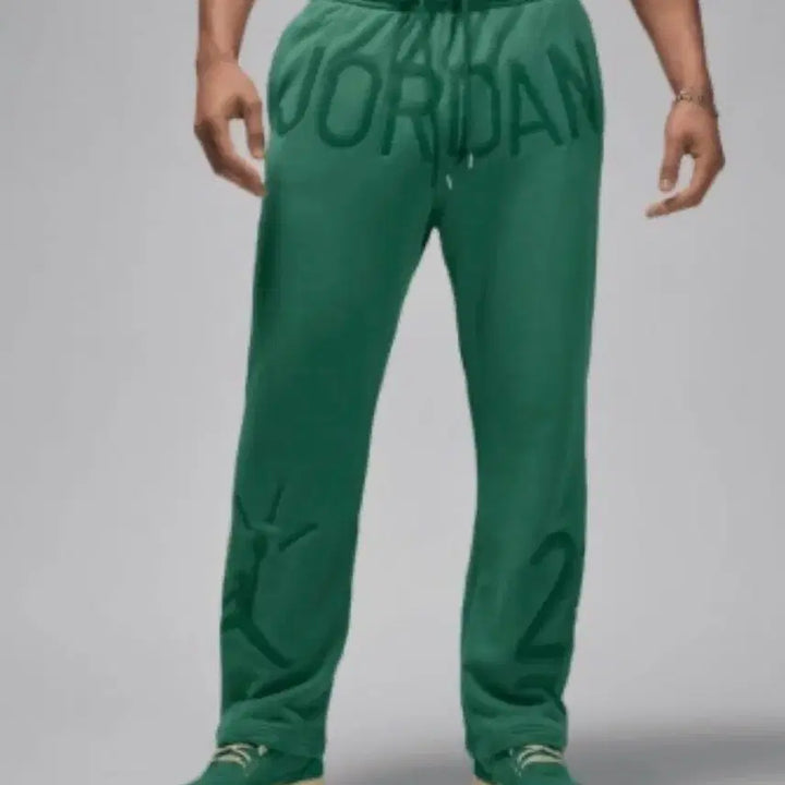 [BUNJANG] Nike x Nina Chanel Abney Fleece Green Pants / 나이키 조던 X니나 샤넬 애브니 플리스 그린 팬츠