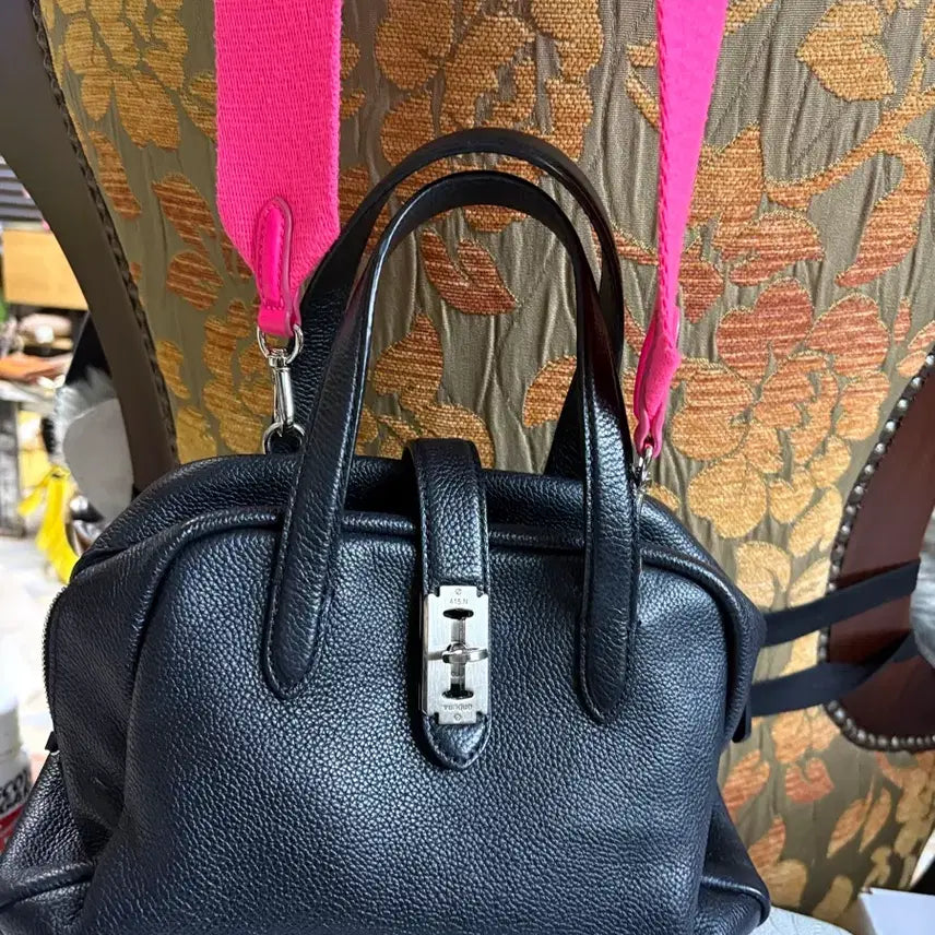 [BUNJANG] Vunque Talk Tote S Black Bag + 2 Straps Full Set / 분크
