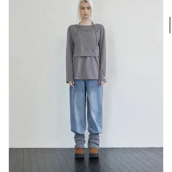 [SOLD OUT] 렌세 홀터 티셔츠 챠콜 free