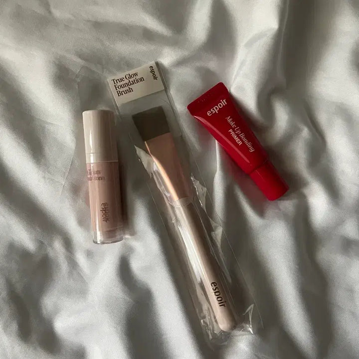 [BUNJANG] Espoir Be Glow Foundation & Primer Set / __무료나눔__ 에스쁘아 비글로우파운데이션+본딩프라이머+파운데이션브러쉬