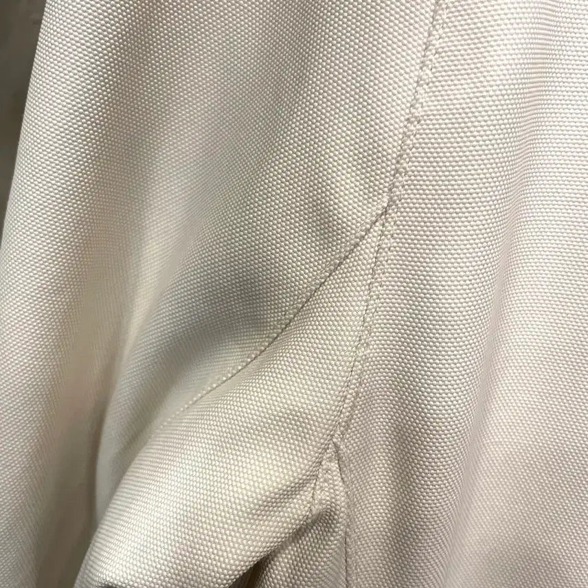 [BUNJANG] Burberry London Cream Hooded Windbreaker Coat (Size 55-55.5) / 정품)) 버버리 런던 크림색 후드 코트 바람막이 55~55반