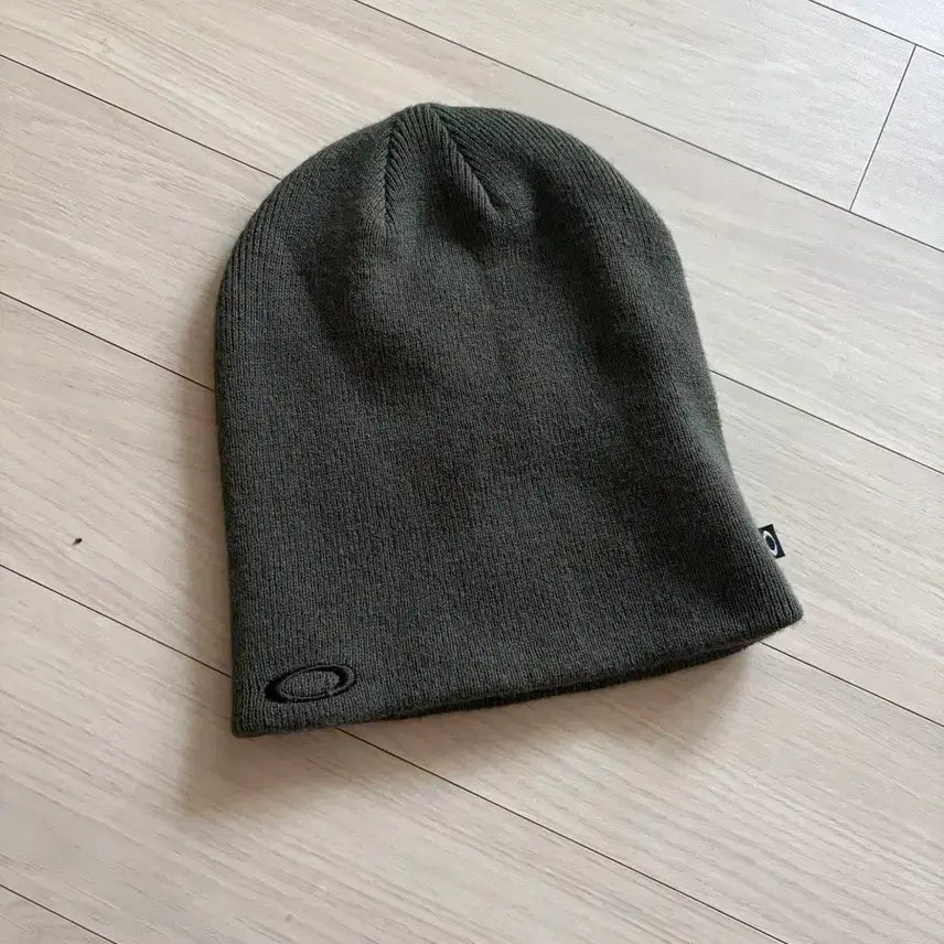 [BUNJANG] Oakley Khaki Beanie / 오클리 카키색 비니