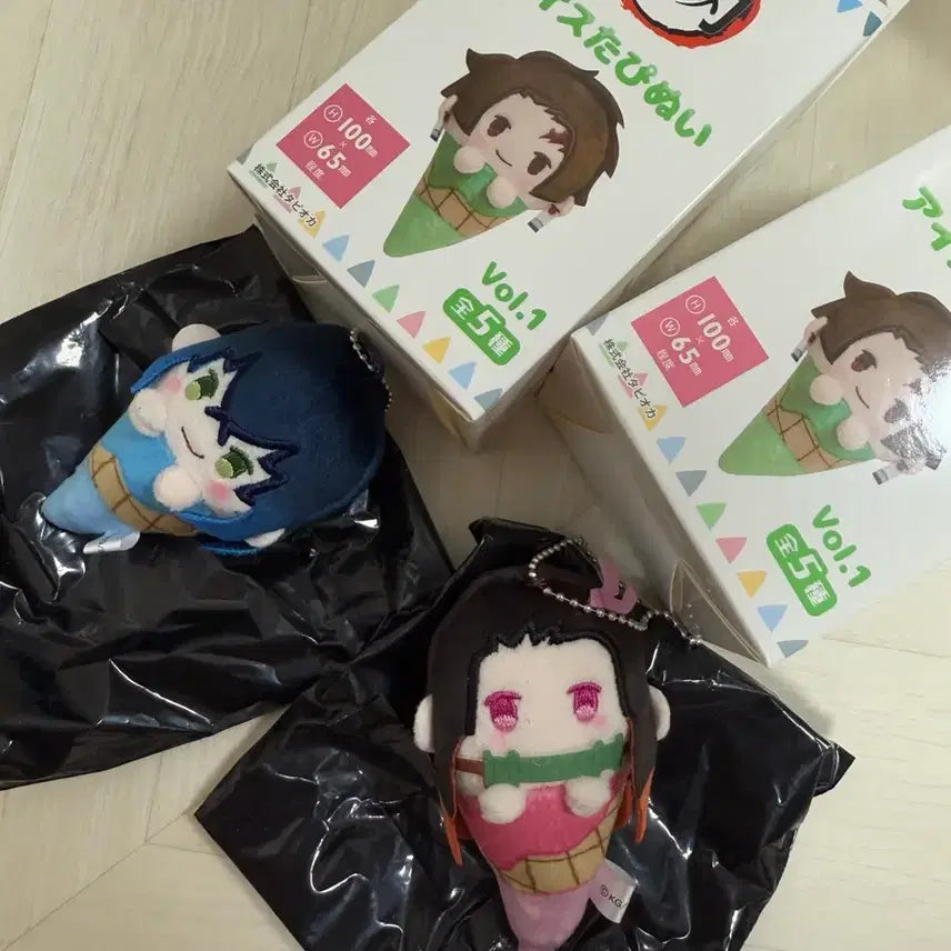 [BUNJANG] Demon Slayer Ice Taffy Bundle Set / 귀멸의 칼날 아이스 타피 일괄 네즈코 이노스케