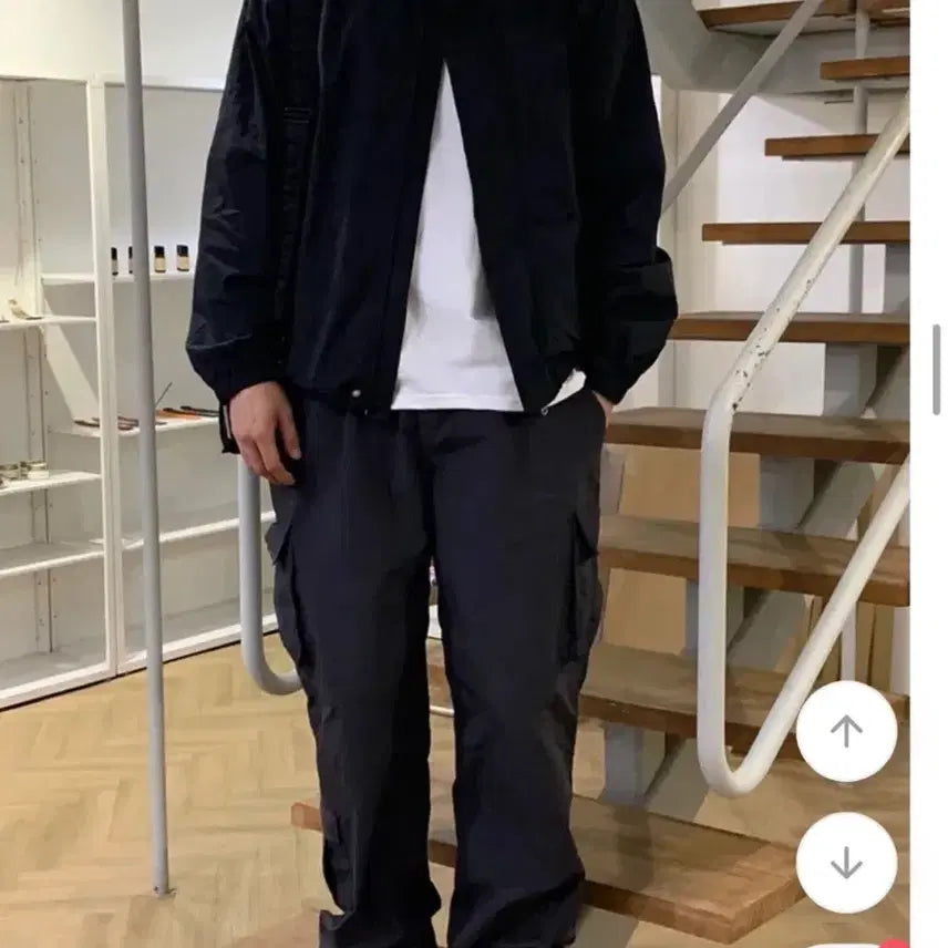 [BUNJANG] Nylon Windbreaker Jacket / 나일론바람막이