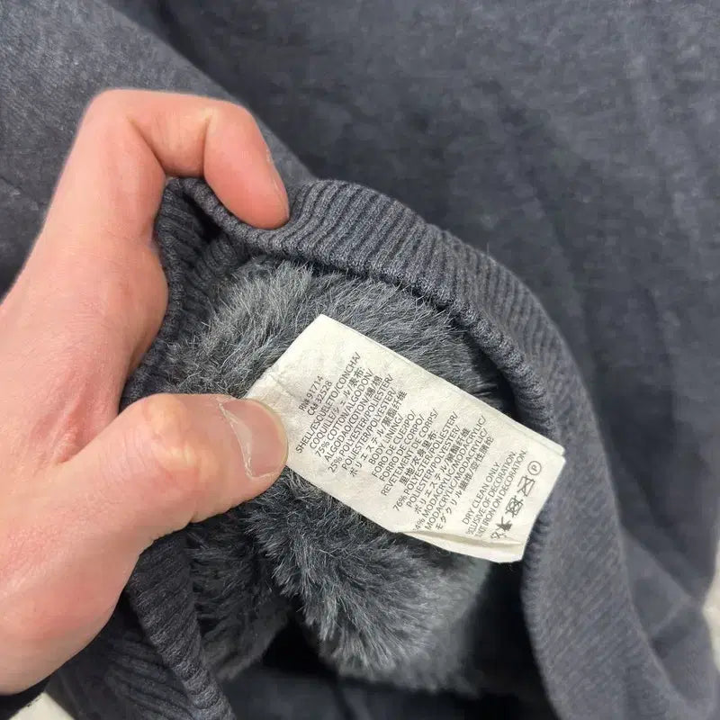 [BUNJANG] Armani Exchange Fleece Lined Vest M A06794 / 아르마니 익스체인지 양털안감 조끼 베스트 M A06794