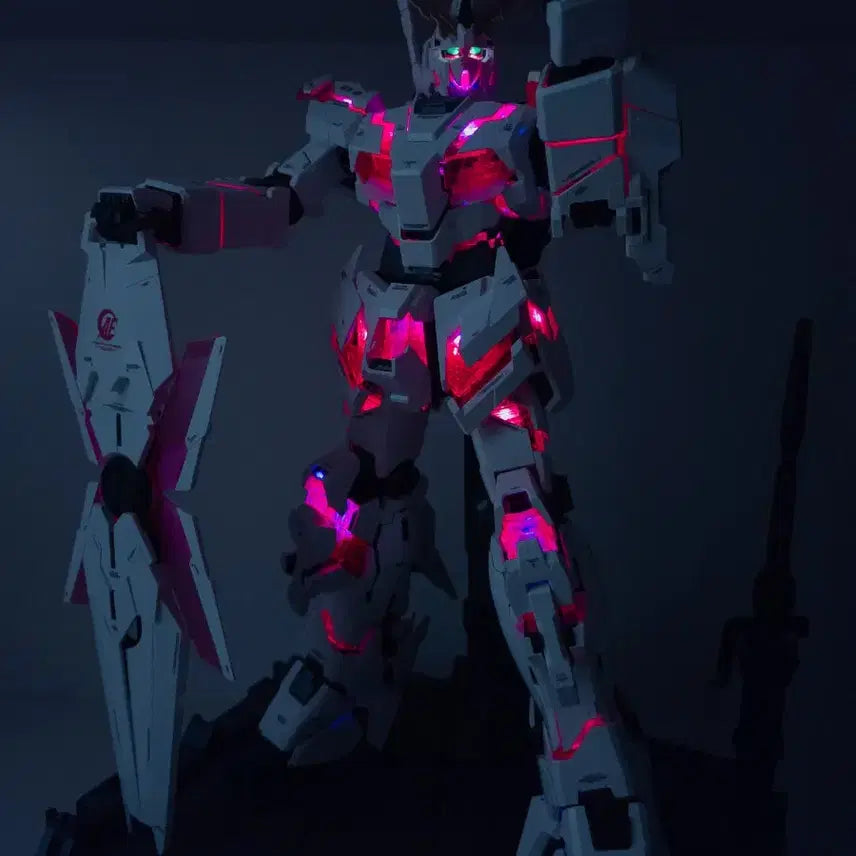 [BUNJANG] PG Unicorn Gundam w/ Genuine LED Unit &amp; Display Case / 유니콘건담 s급 PG 유니콘 건담 + 정품 LED 유닛 + 케이스