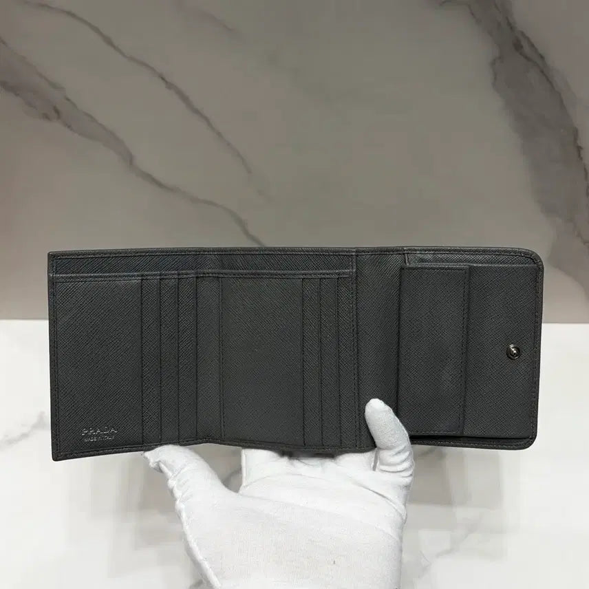 [BUNJANG] Prada Vitello Move Flap Wallet / [정품] 프라다 비텔로 플랩 반지갑