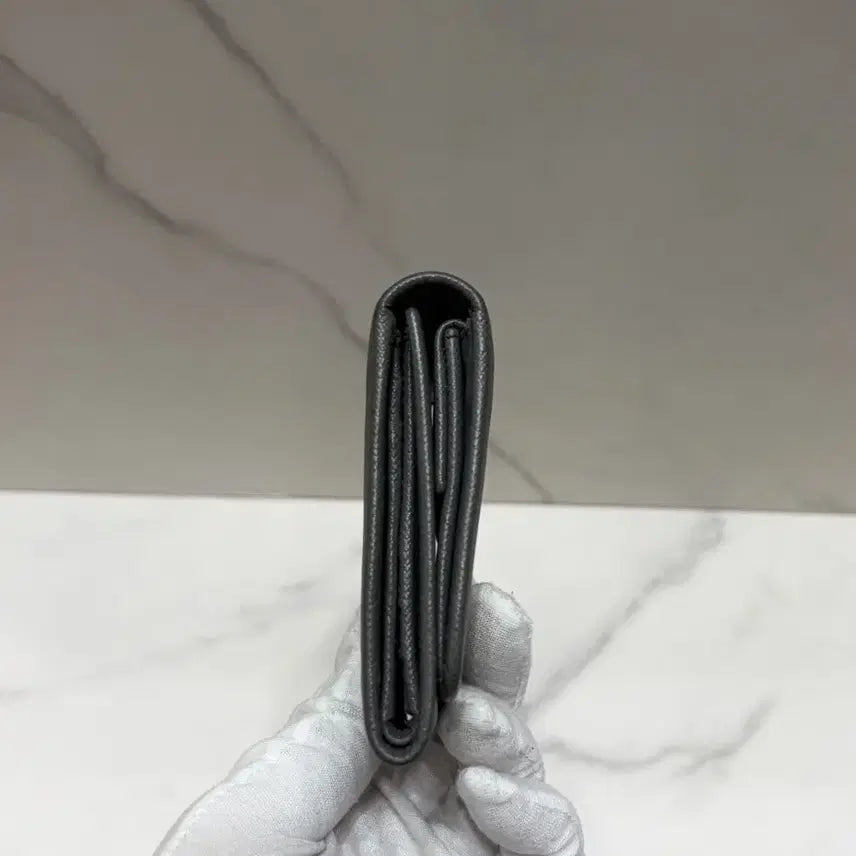 [BUNJANG] Prada Vitello Move Flap Wallet / [정품] 프라다 비텔로 플랩 반지갑