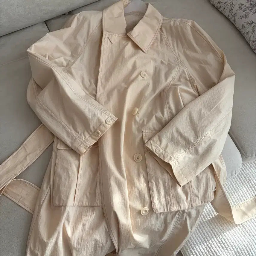 [BUNJANG] Overdue Flare Oversized Trench Coat / 오버듀플레어 오버사이즈 트렌치 코트