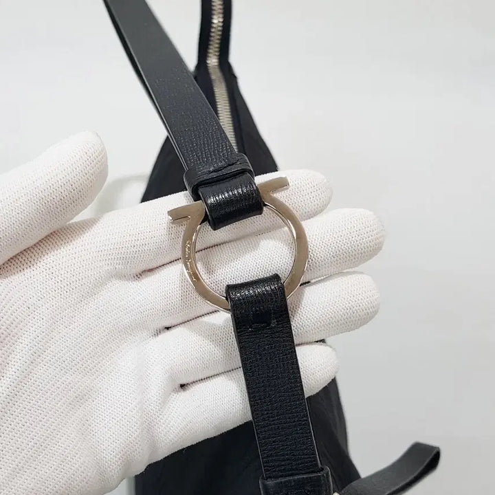 [BUNJANG] Ferragamo Gancini Mini Shoulder Bag / 정품) 페라가모 간치니 미니 숄더백