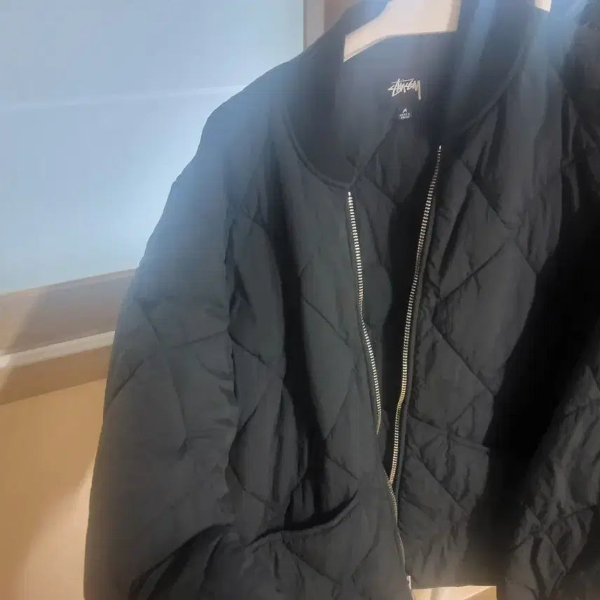 [BUNJANG] Stussy Dice Quilted Liner Jacket Black M / 스투시 다이스 퀼티드 라이너 자켓 블랙 M