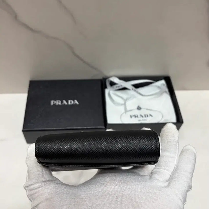 [BUNJANG] Prada Triangle Logo Bi-fold Wallet / [정품] S급 프라다 트라이앵글 로고 반지갑