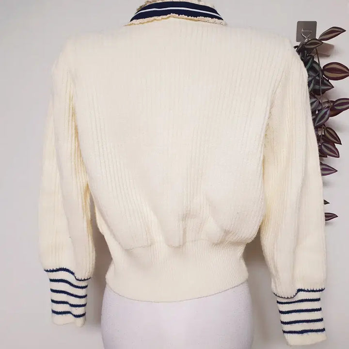 [BUNJANG] Ivory Ribbon Button Crop Cardigan / 새상품 리본단추 크롭가디건 55 66 아이보리 배색니트