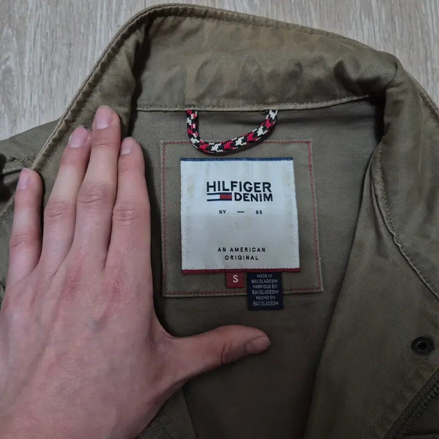 [BUNJANG] Tommy Hilfiger Denim M65 Field Jacket / 타미힐피거 데님 미니플래그 포켓 M65 야상자켓 S(90)