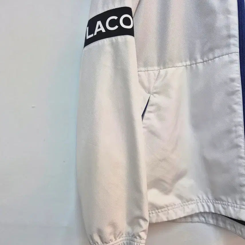 [BUNJANG] Lacoste White Hooded Windbreaker Jacket M / 라코스테 화이트 후드 바람막이 자켓 M