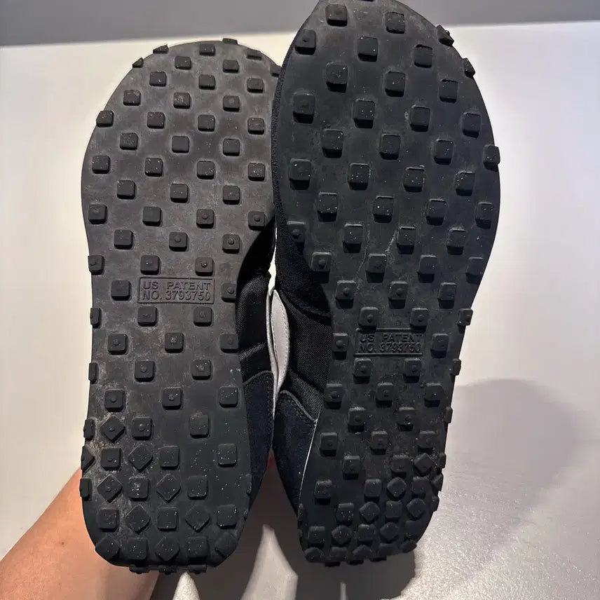 [BUNJANG] Nike Challenger OG Black White Sneakers / [260] 나이키 챌린저 OG 블랙 화이트