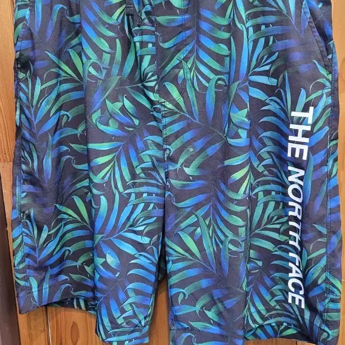 [BUNJANG] The North Face Men's Palm Tree Pattern Shorts / 노스페이스 남성 반바지