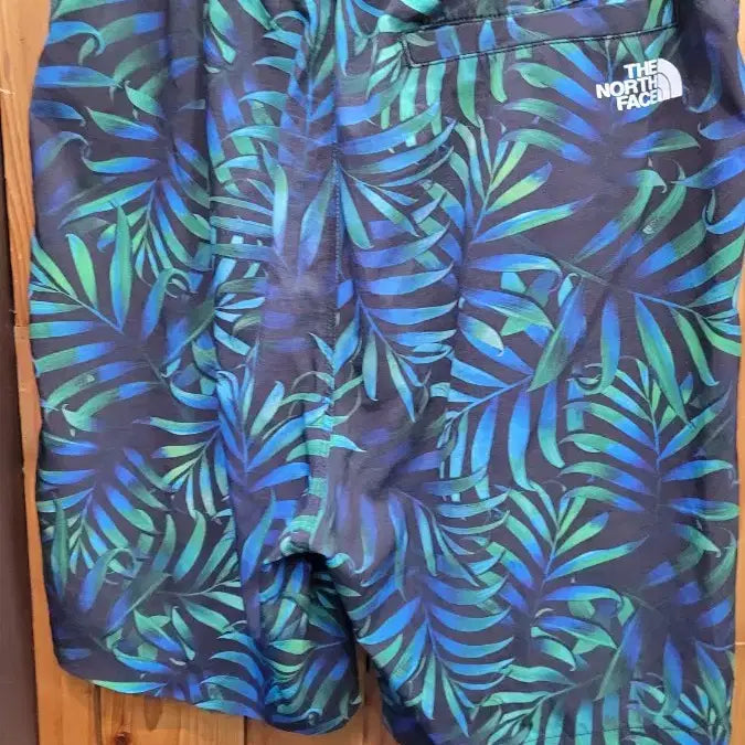 [BUNJANG] The North Face Men's Palm Tree Pattern Shorts / 노스페이스 남성 반바지