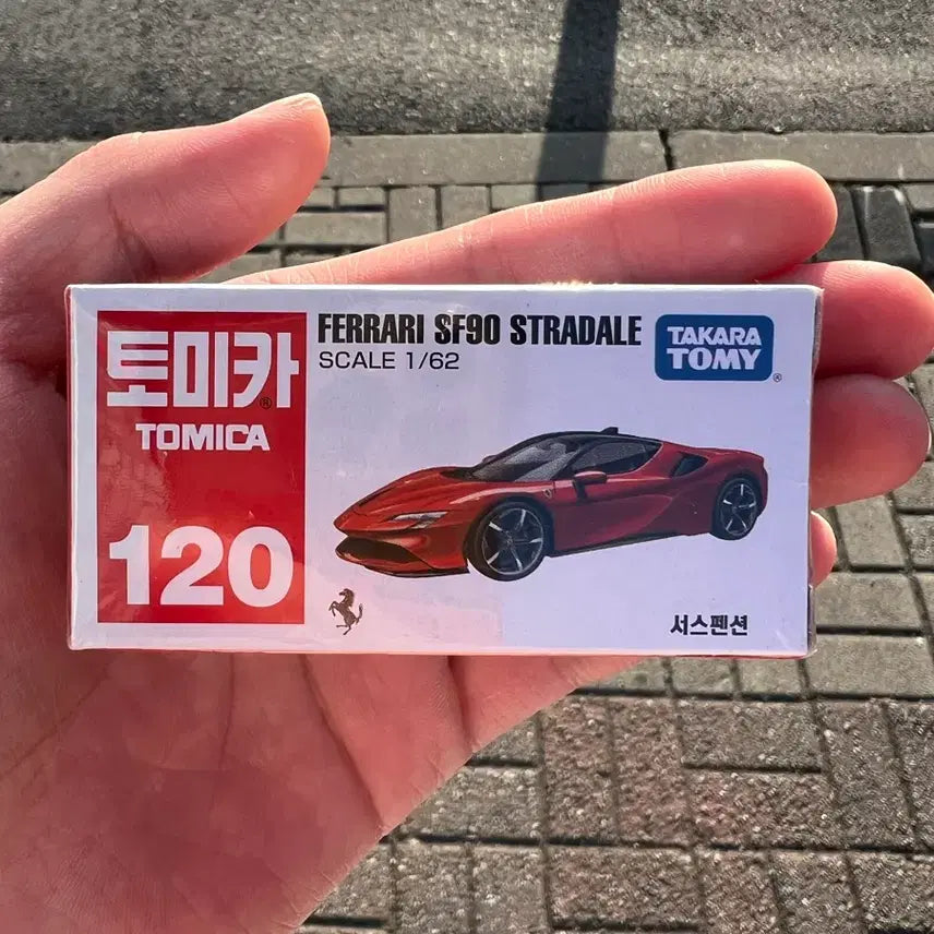[BUNJANG] Tomica Ferrari SF90 Stradale Diecast Car / 토미카 페라리 SF90 스트라달레 미개봉