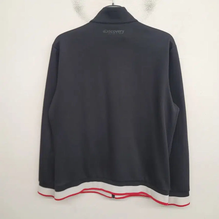 [SOLD OUT] [100/L] 디스커버리 트레이닝 집업 져지