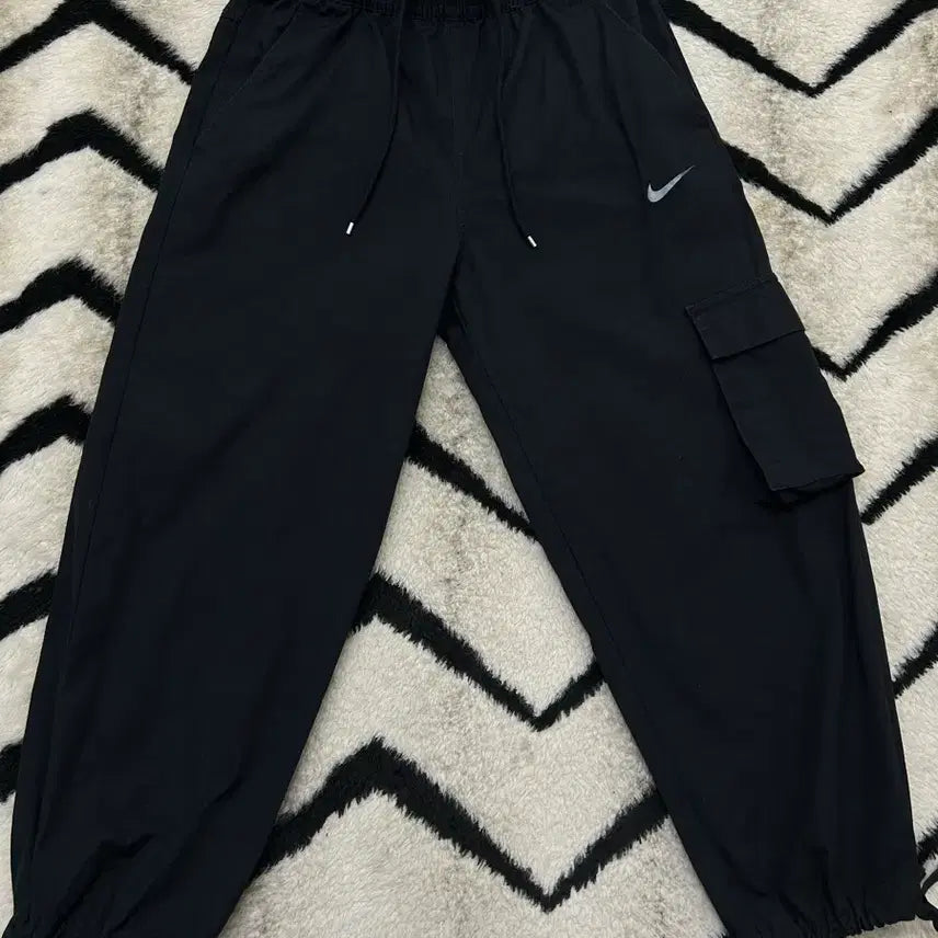 [BUNJANG] Nike Woven Cargo Pants/Black / [S]나이키 우븐 카고 팬츠/블랙