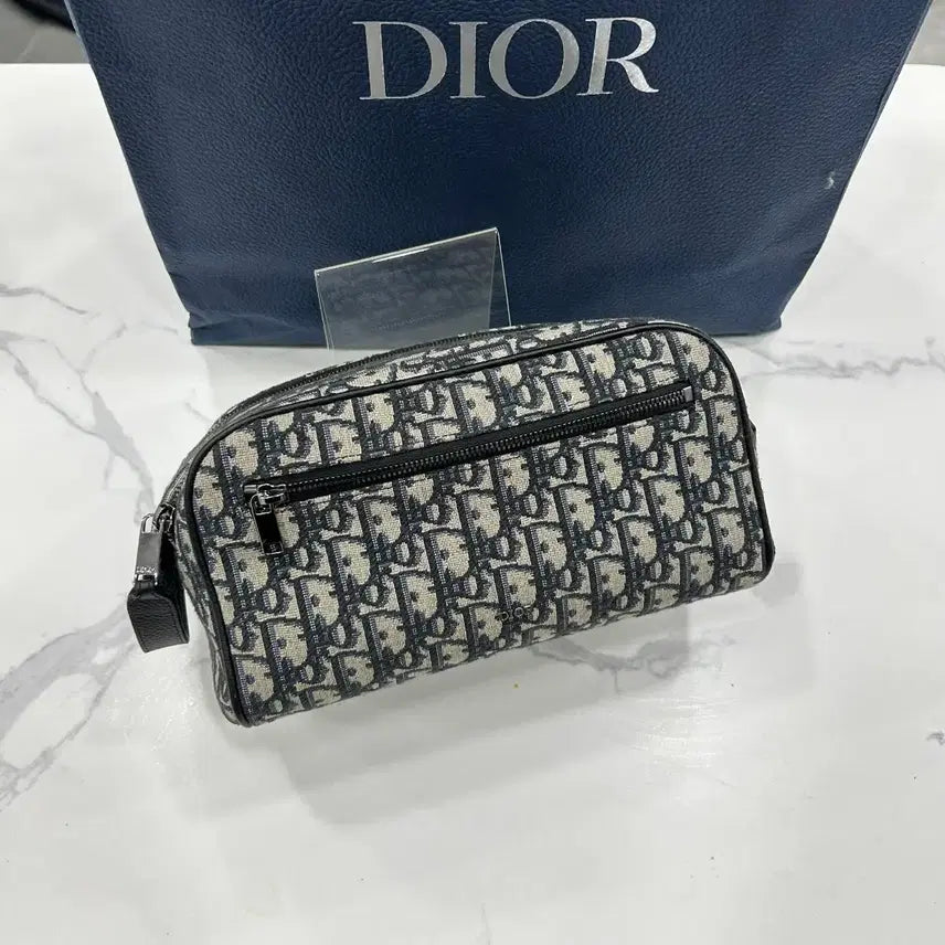 [BUNJANG] Dior Oblique Toiletries Clutch / [새상품급]디올 오블리크 토일레트리 클러치