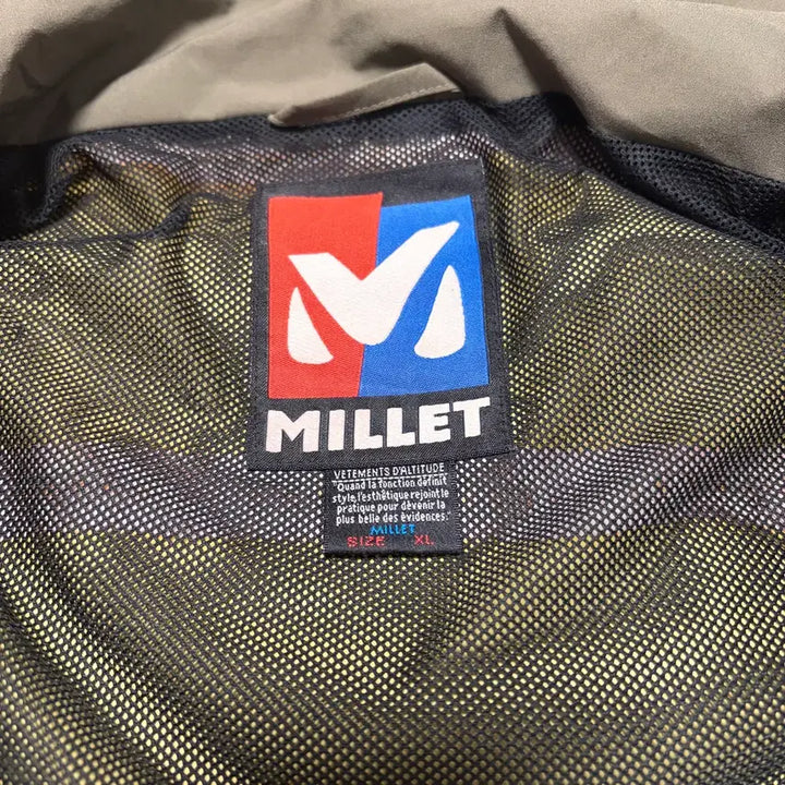 [BUNJANG] Millet Gore-Tex Khaki Brown Two-Way Windbreaker Jacket / MILLET 밀레 고어텍스 카키 브라운 투웨이 바람막이 자켓