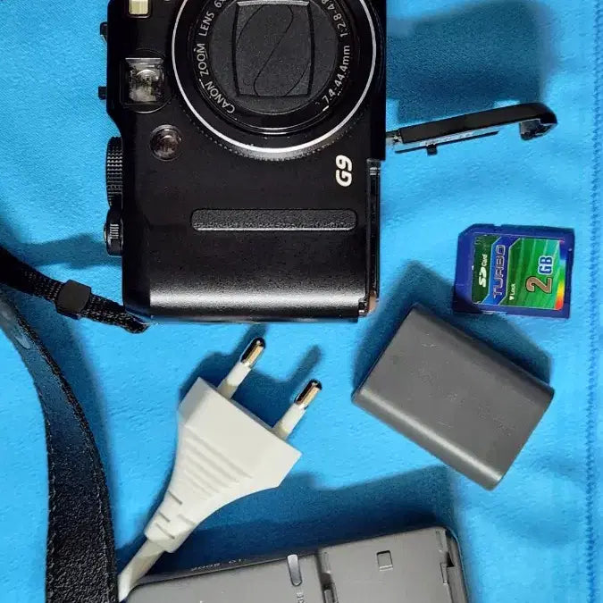 [BUNJANG] Celadon Porcelain Vase / 봄날광주 김광석 2개 택포7만