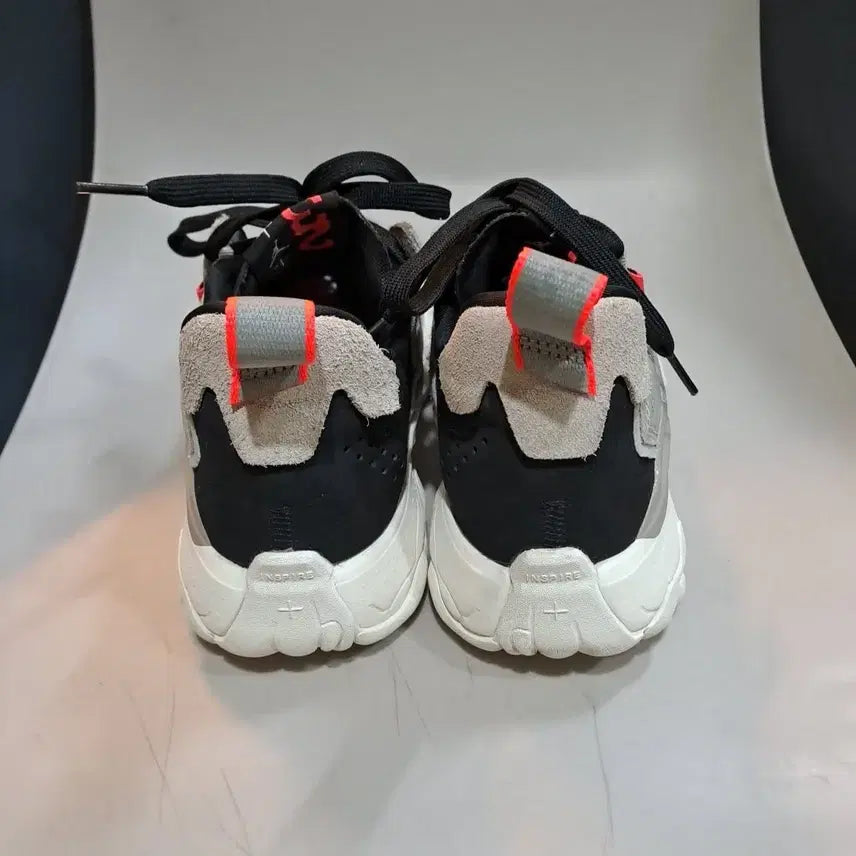 [BUNJANG] Nike Jordan Delta 2 Gray/Black Sneakers 230mm / 나이키 조던 델타 2 그레이/ 블랙 운동화 230mm