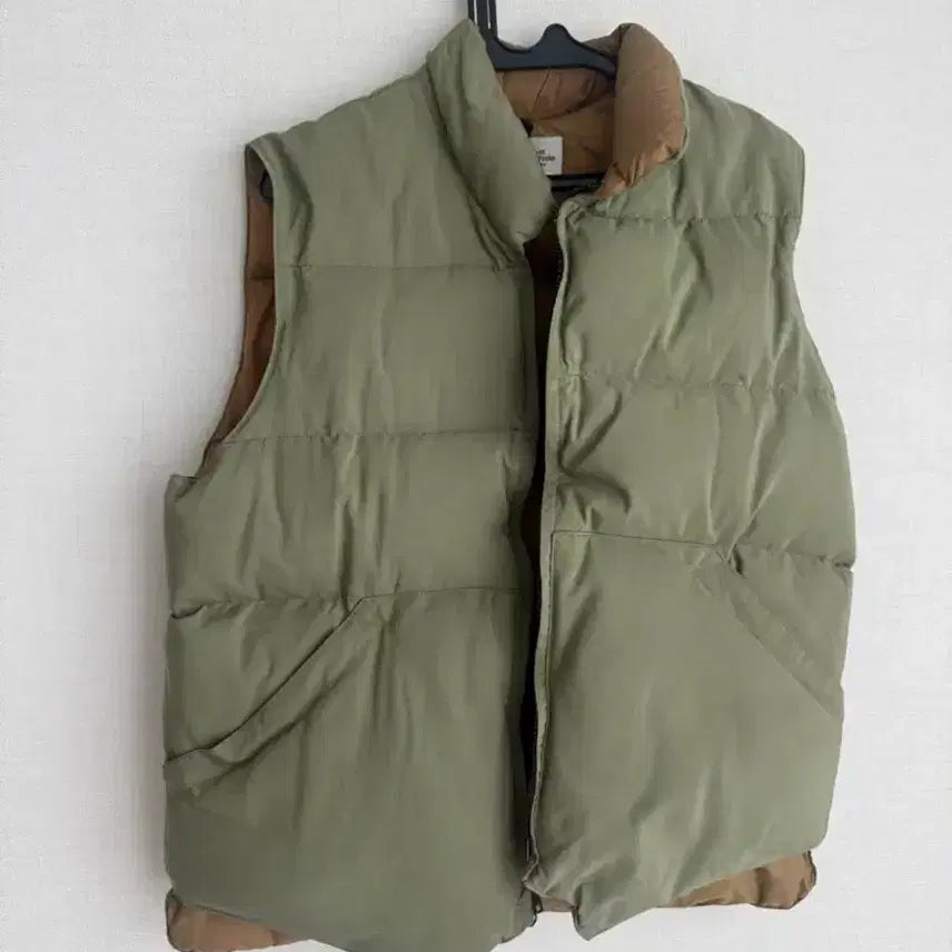 [BUNJANG] Crescent Down Works Down Vest L Size / 크레센트다운웍스 다운 베스트 조끼패딩 L 사이즈