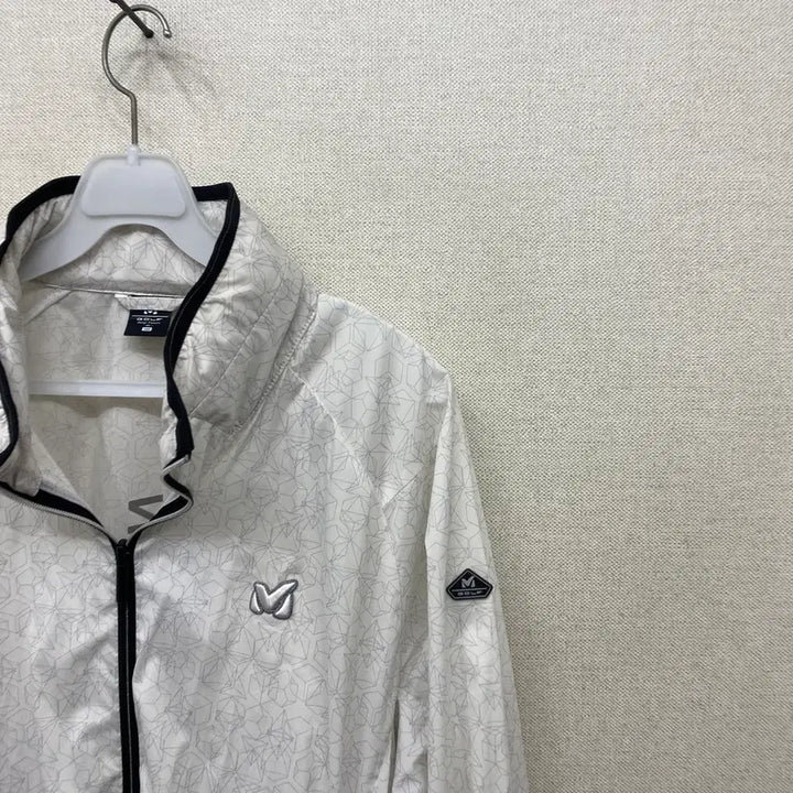 [BUNJANG] Millet Golf Windbreaker Jacket / 밀레 골프 바람막이 105