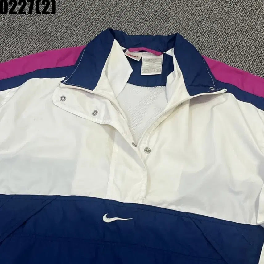 [BUNJANG] Nike Windbreaker Jacket / 나이키 바람막이