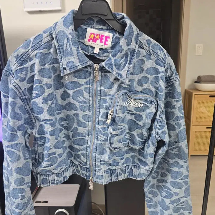 [BUNJANG] Apee Camo Denim Crop Jacket / Apee 에이피 이 데님 크롭 자켓