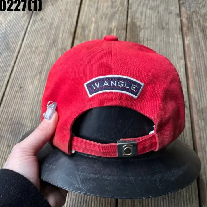 [BUNJANG] Wide Angle Red Ball Cap / 와이드앵글 볼캡 모자