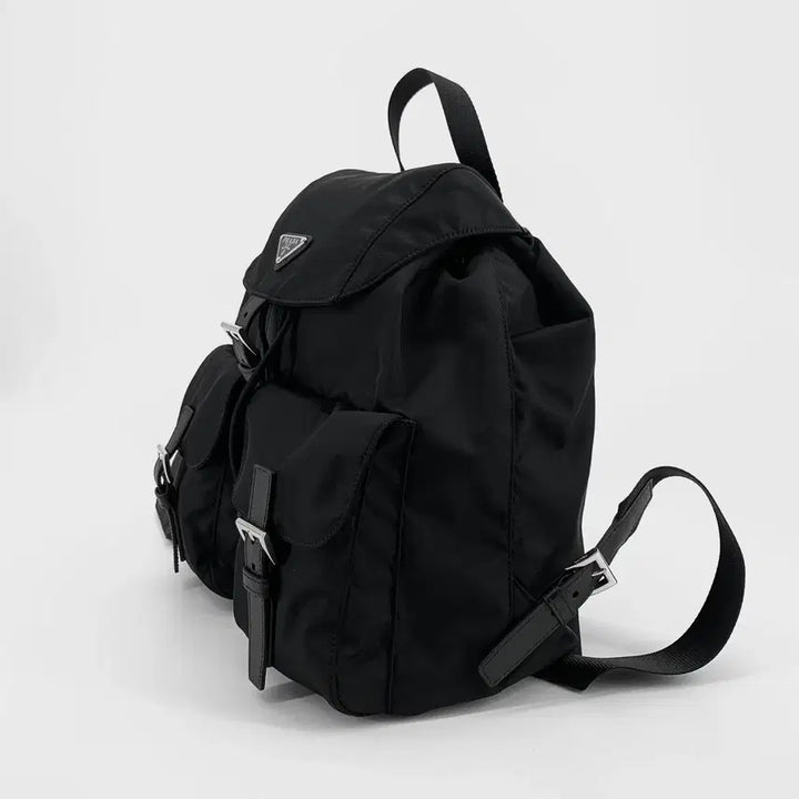 [BUNJANG] Prada Re-Nylon Triangle Logo Backpack Medium 1BZ811 / 프라다 리나일론 삼각로고 백팩 미듐 1BZ811