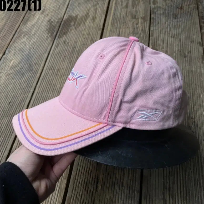 [BUNJANG] Reebok Pink Ball Cap / 리복 볼캡 모자