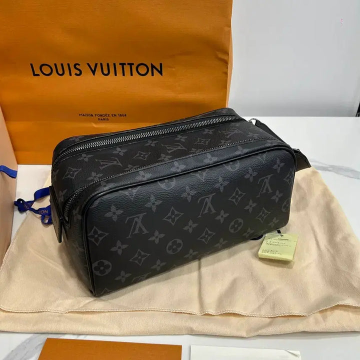 [BUNJANG] [새상품급]루이비통 이클립스 돕키트 클러치 / [새상품급]루이비통 이클립스 돕키트 클러치